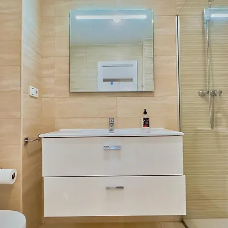 Diana 905. Superb South-facing One-bedroom With Amazing Sea Views. Апартаменты *